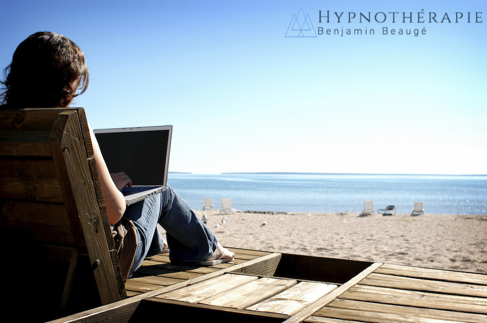 Hypnose : Nous surestimons les bénéfices de nos vacances
