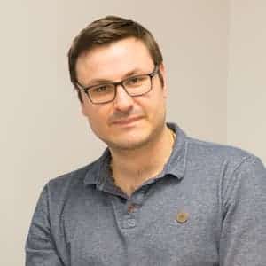 Dr. Florian VALLE